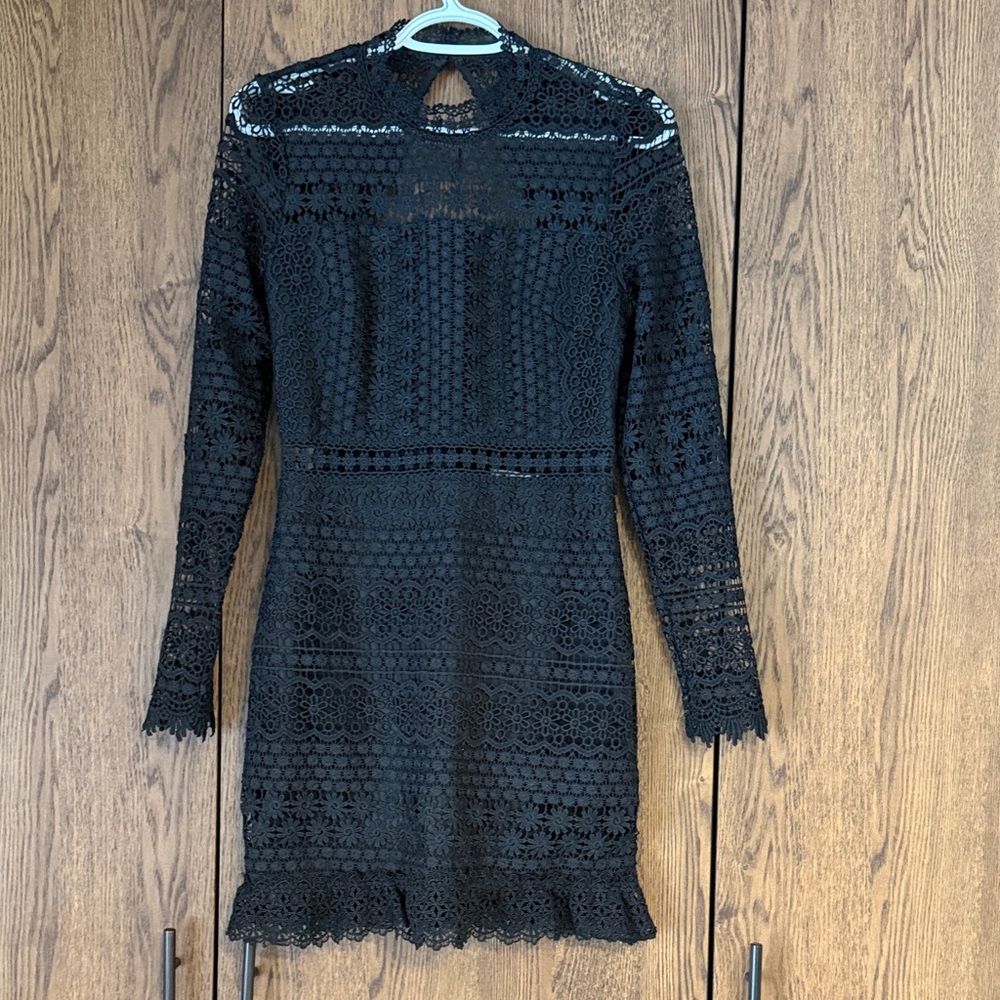 Chic Black Lace Long Sleeve Dress